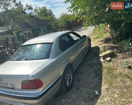 Серый БМВ 7 Серия, объемом двигателя 3.5 л и пробегом 380 тыс. км за 2950 $, фото 4 на Automoto.ua