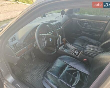 Сірий БМВ 7 Серія, об'ємом двигуна 4.4 л та пробігом 370 тис. км за 2700 $, фото 2 на Automoto.ua