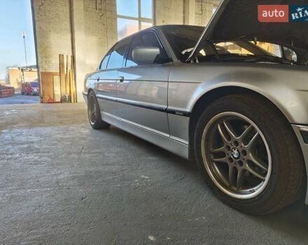 Сірий БМВ 7 Серія, об'ємом двигуна 3.5 л та пробігом 401 тис. км за 13000 $, фото 48 на Automoto.ua