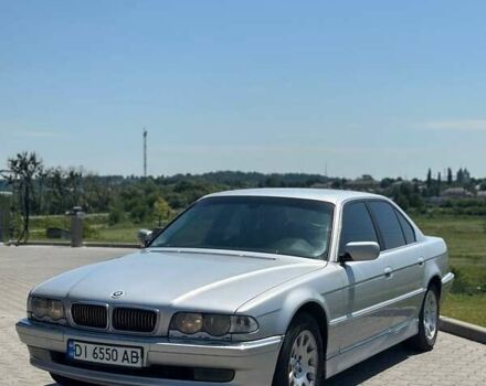 Серый БМВ 7 Серия, объемом двигателя 2.79 л и пробегом 350 тыс. км за 2999 $, фото 1 на Automoto.ua