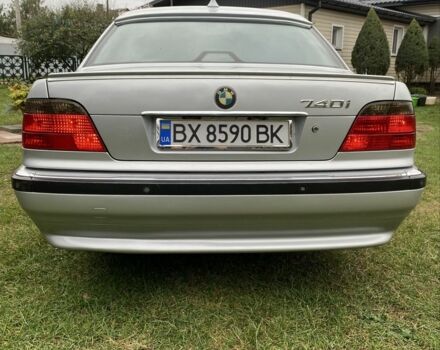 Серый БМВ 7 Серия, объемом двигателя 4.4 л и пробегом 362 тыс. км за 3800 $, фото 2 на Automoto.ua