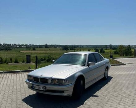 Серый БМВ 7 Серия, объемом двигателя 2.79 л и пробегом 350 тыс. км за 2999 $, фото 10 на Automoto.ua