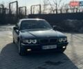 Серый БМВ 7 Серия, объемом двигателя 3 л и пробегом 327 тыс. км за 7500 $, фото 1 на Automoto.ua