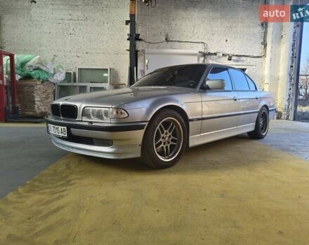 Сірий БМВ 7 Серія, об'ємом двигуна 3.5 л та пробігом 401 тис. км за 13000 $, фото 10 на Automoto.ua