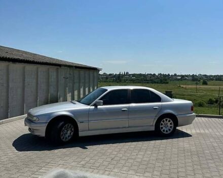 Серый БМВ 7 Серия, объемом двигателя 2.79 л и пробегом 350 тыс. км за 2999 $, фото 11 на Automoto.ua