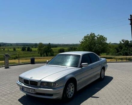 Серый БМВ 7 Серия, объемом двигателя 2.79 л и пробегом 350 тыс. км за 2999 $, фото 12 на Automoto.ua