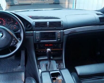 Сірий БМВ 7 Серія, об'ємом двигуна 3 л та пробігом 240 тис. км за 10000 $, фото 6 на Automoto.ua