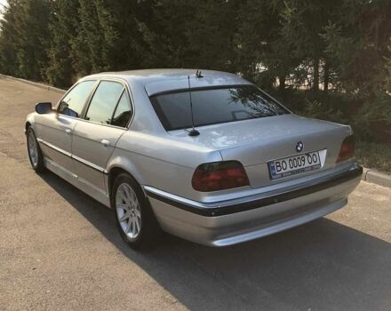 Серый БМВ 7 Серия, объемом двигателя 0 л и пробегом 400 тыс. км за 10000 $, фото 1 на Automoto.ua