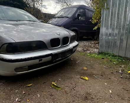 Серый БМВ 7 Серия, объемом двигателя 2.5 л и пробегом 441 тыс. км за 1800 $, фото 1 на Automoto.ua