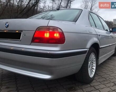Сірий БМВ 7 Серія, об'ємом двигуна 3.5 л та пробігом 415 тис. км за 6500 $, фото 3 на Automoto.ua