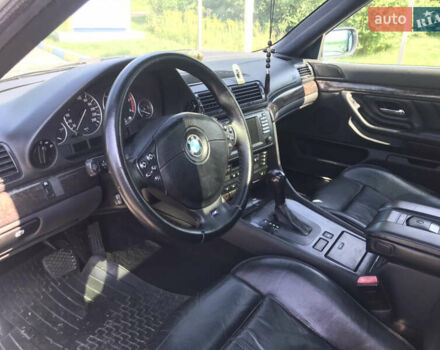 Серый БМВ 7 Серия, объемом двигателя 3 л и пробегом 280 тыс. км за 7000 $, фото 10 на Automoto.ua