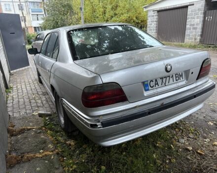 Серый БМВ 7 Серия, объемом двигателя 3.9 л и пробегом 500 тыс. км за 3000 $, фото 3 на Automoto.ua