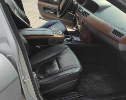 Сірий БМВ 7 Серія, об'ємом двигуна 3.6 л та пробігом 240 тис. км за 6000 $, фото 3 на Automoto.ua