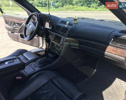 Серый БМВ 7 Серия, объемом двигателя 3 л и пробегом 280 тыс. км за 7000 $, фото 11 на Automoto.ua