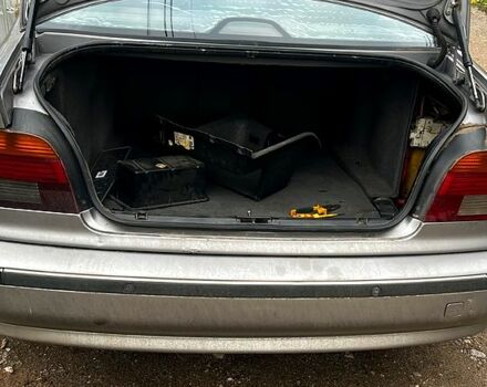 Серый БМВ 7 Серия, объемом двигателя 2.5 л и пробегом 441 тыс. км за 1800 $, фото 3 на Automoto.ua