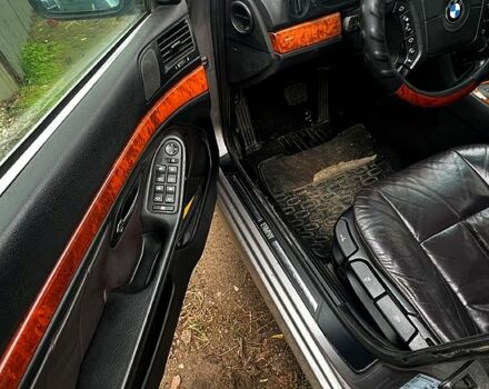 Серый БМВ 7 Серия, объемом двигателя 2.5 л и пробегом 441 тыс. км за 1800 $, фото 6 на Automoto.ua
