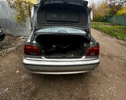 Серый БМВ 7 Серия, объемом двигателя 2.5 л и пробегом 441 тыс. км за 1800 $, фото 7 на Automoto.ua