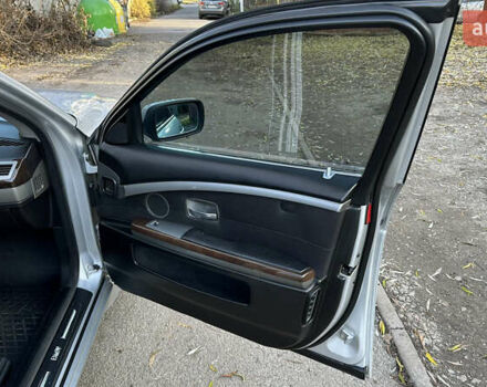 Серый БМВ 7 Серия, объемом двигателя 3.5 л и пробегом 315 тыс. км за 5500 $, фото 20 на Automoto.ua