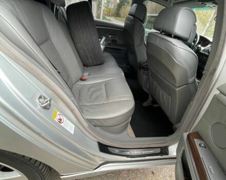 Серый БМВ 7 Серия, объемом двигателя 4.4 л и пробегом 392 тыс. км за 4550 $, фото 7 на Automoto.ua