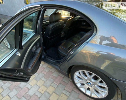 Серый БМВ 7 Серия, объемом двигателя 3.6 л и пробегом 419 тыс. км за 6300 $, фото 24 на Automoto.ua