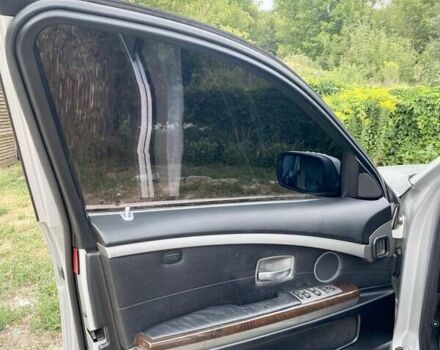 Серый БМВ 7 Серия, объемом двигателя 4.4 л и пробегом 224 тыс. км за 6800 $, фото 9 на Automoto.ua