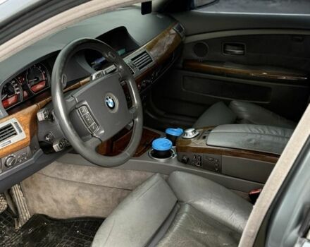 Серый БМВ 7 Серия, объемом двигателя 3.6 л и пробегом 270 тыс. км за 6200 $, фото 6 на Automoto.ua