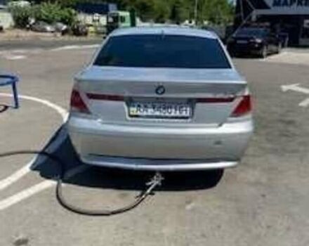 Серый БМВ 7 Серия, объемом двигателя 4.4 л и пробегом 435 тыс. км за 5500 $, фото 1 на Automoto.ua