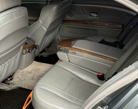 Серый БМВ 7 Серия, объемом двигателя 3.6 л и пробегом 270 тыс. км за 6200 $, фото 7 на Automoto.ua