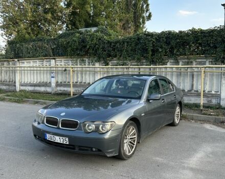 Серый БМВ 7 Серия, объемом двигателя 3 л и пробегом 378 тыс. км за 3500 $, фото 1 на Automoto.ua