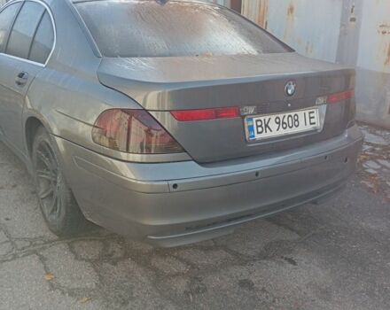 Серый БМВ 7 Серия, объемом двигателя 3 л и пробегом 320 тыс. км за 6200 $, фото 2 на Automoto.ua