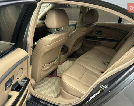 Серый БМВ 7 Серия, объемом двигателя 2.99 л и пробегом 311 тыс. км за 5500 $, фото 23 на Automoto.ua