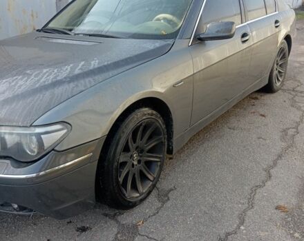 Серый БМВ 7 Серия, объемом двигателя 3 л и пробегом 320 тыс. км за 6200 $, фото 1 на Automoto.ua