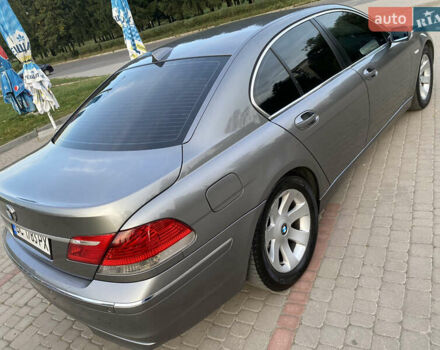 Серый БМВ 7 Серия, объемом двигателя 3 л и пробегом 340 тыс. км за 9900 $, фото 6 на Automoto.ua