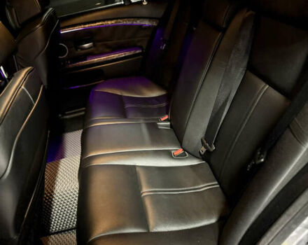 Сірий БМВ 7 Серія, об'ємом двигуна 4 л та пробігом 391 тис. км за 7500 $, фото 14 на Automoto.ua