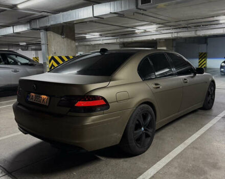 Сірий БМВ 7 Серія, об'ємом двигуна 4 л та пробігом 391 тис. км за 7500 $, фото 8 на Automoto.ua