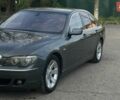 Серый БМВ 7 Серия, объемом двигателя 3 л и пробегом 323 тыс. км за 8300 $, фото 1 на Automoto.ua