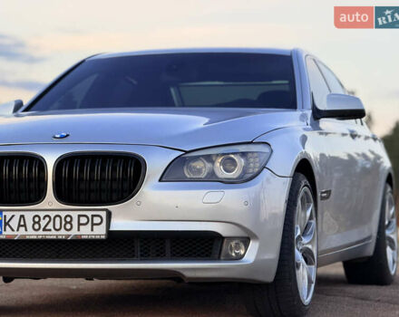 Серый БМВ 7 Серия, объемом двигателя 2.98 л и пробегом 343 тыс. км за 11500 $, фото 3 на Automoto.ua
