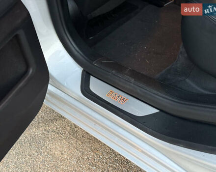 Серый БМВ 7 Серия, объемом двигателя 2.98 л и пробегом 343 тыс. км за 11500 $, фото 22 на Automoto.ua