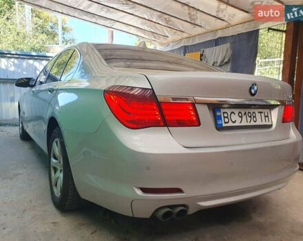 Серый БМВ 7 Серия, объемом двигателя 2.99 л и пробегом 250 тыс. км за 8999 $, фото 1 на Automoto.ua