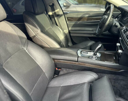 Серый БМВ 7 Серия, объемом двигателя 2.99 л и пробегом 210 тыс. км за 14800 $, фото 37 на Automoto.ua