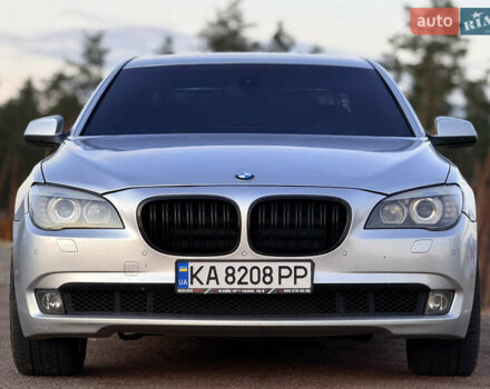 Серый БМВ 7 Серия, объемом двигателя 2.98 л и пробегом 343 тыс. км за 11500 $, фото 2 на Automoto.ua