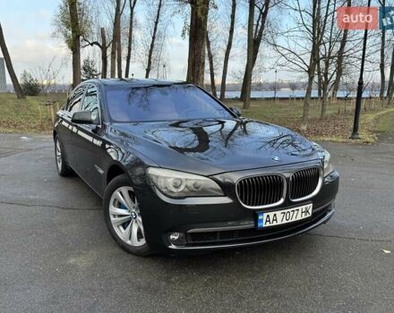 Сірий БМВ 7 Серія, об'ємом двигуна 2.99 л та пробігом 219 тис. км за 16500 $, фото 1 на Automoto.ua