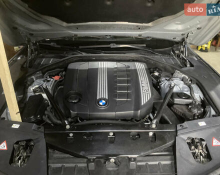 Серый БМВ 7 Серия, объемом двигателя 2.99 л и пробегом 300 тыс. км за 13500 $, фото 8 на Automoto.ua