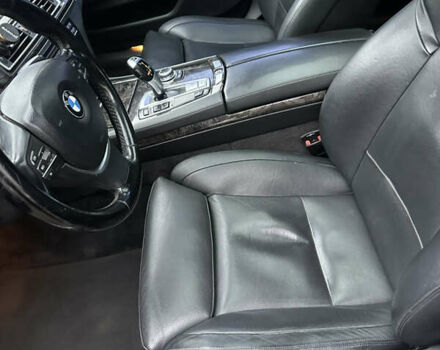 Серый БМВ 7 Серия, объемом двигателя 2.99 л и пробегом 308 тыс. км за 16500 $, фото 13 на Automoto.ua