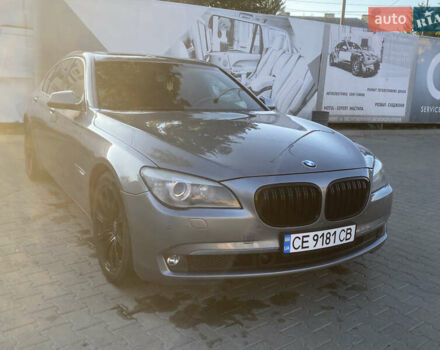 Серый БМВ 7 Серия, объемом двигателя 2.99 л и пробегом 300 тыс. км за 13500 $, фото 1 на Automoto.ua