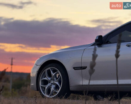 Серый БМВ 7 Серия, объемом двигателя 2.98 л и пробегом 343 тыс. км за 11500 $, фото 6 на Automoto.ua