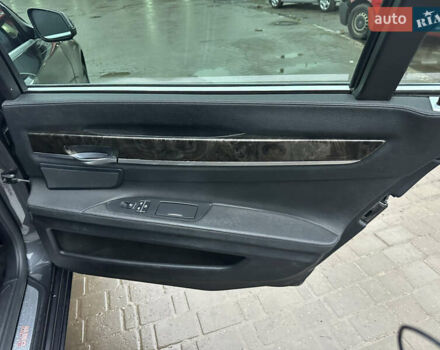 Серый БМВ 7 Серия, объемом двигателя 2.99 л и пробегом 308 тыс. км за 16500 $, фото 17 на Automoto.ua