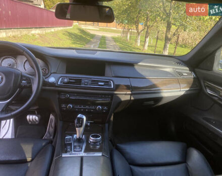 Серый БМВ 7 Серия, объемом двигателя 2.99 л и пробегом 300 тыс. км за 13500 $, фото 6 на Automoto.ua