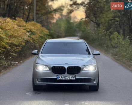 Серый БМВ 7 Серия, объемом двигателя 2.98 л и пробегом 343 тыс. км за 11500 $, фото 11 на Automoto.ua