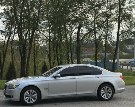 Серый БМВ 7 Серия, объемом двигателя 2.99 л и пробегом 210 тыс. км за 14800 $, фото 4 на Automoto.ua